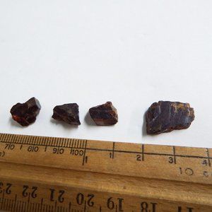 30ct 4 pcs red garnet rough gemstone crystal Lot US